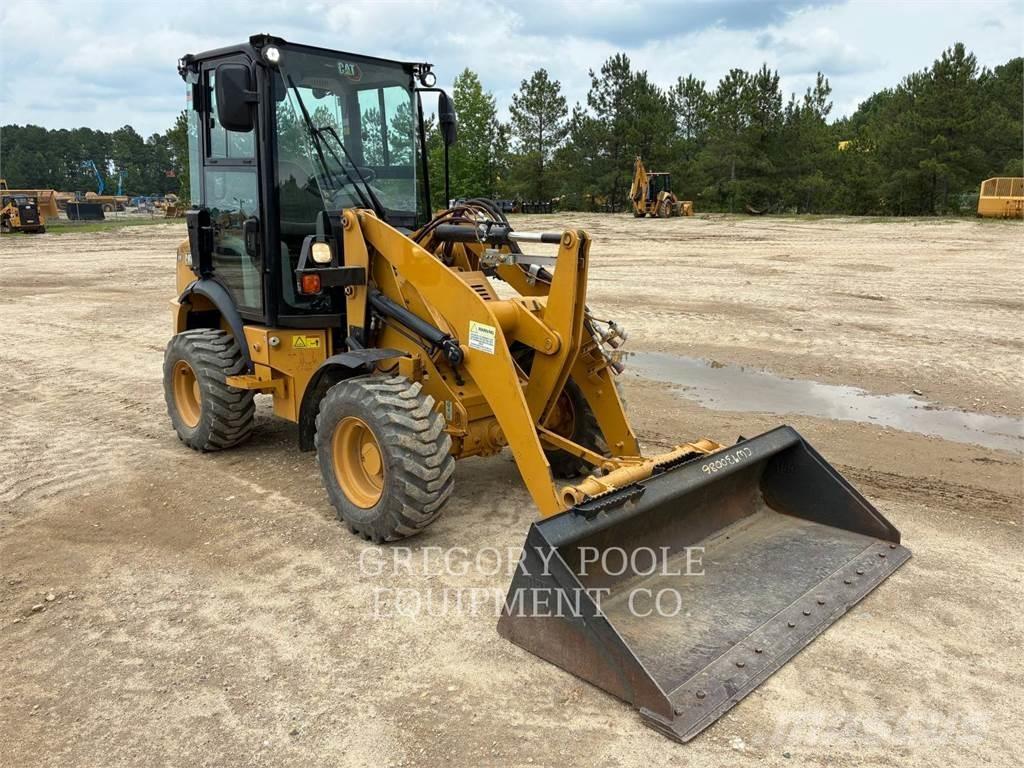 CAT 903D Radlader
