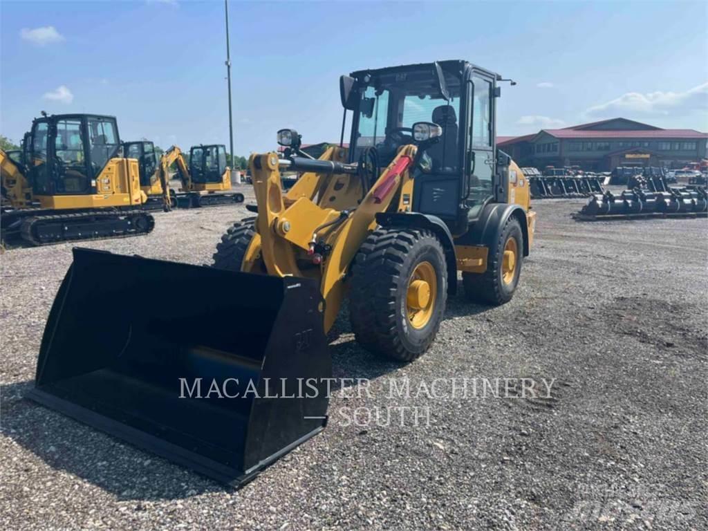 CAT 906 Radlader