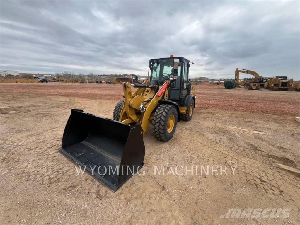 CAT 906 Radlader