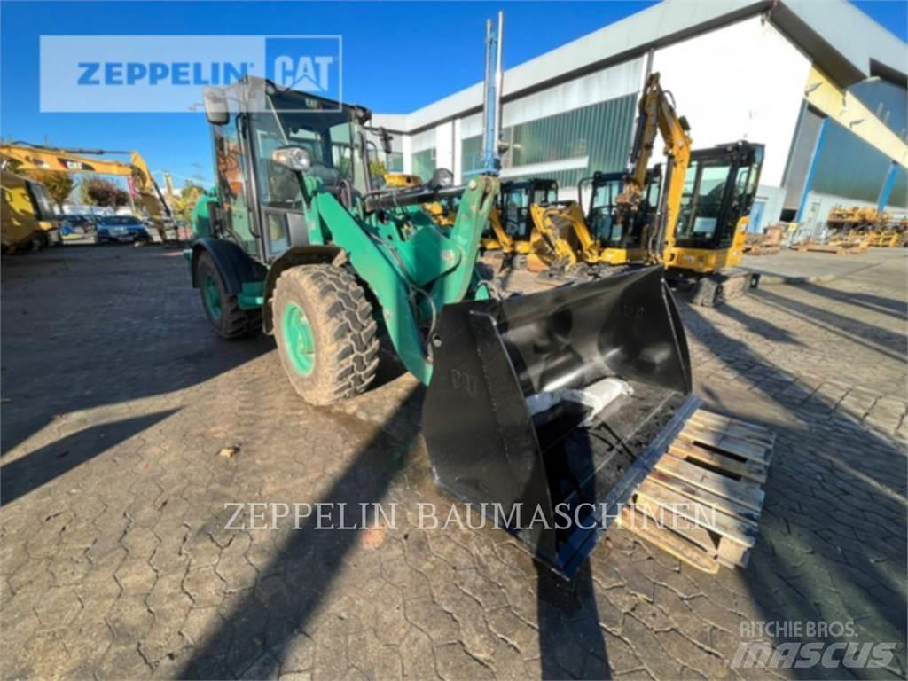 CAT 906M Radlader
