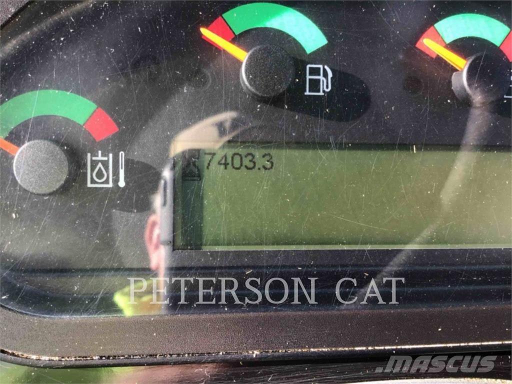 CAT 906M Radlader