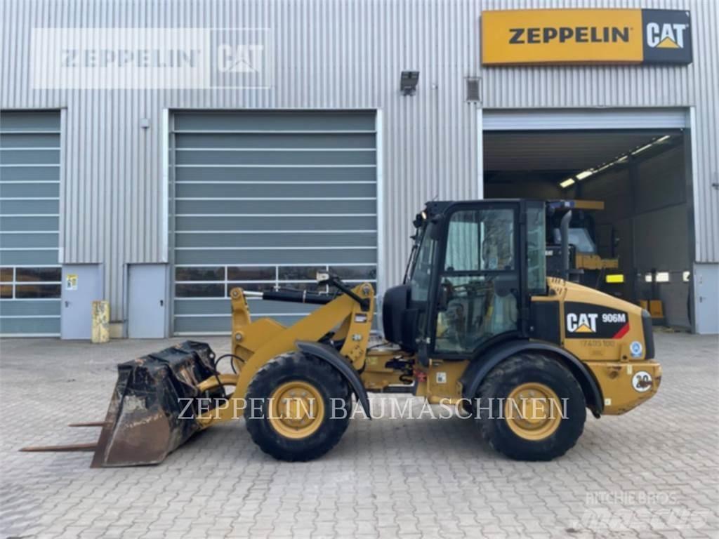 CAT 906M Radlader