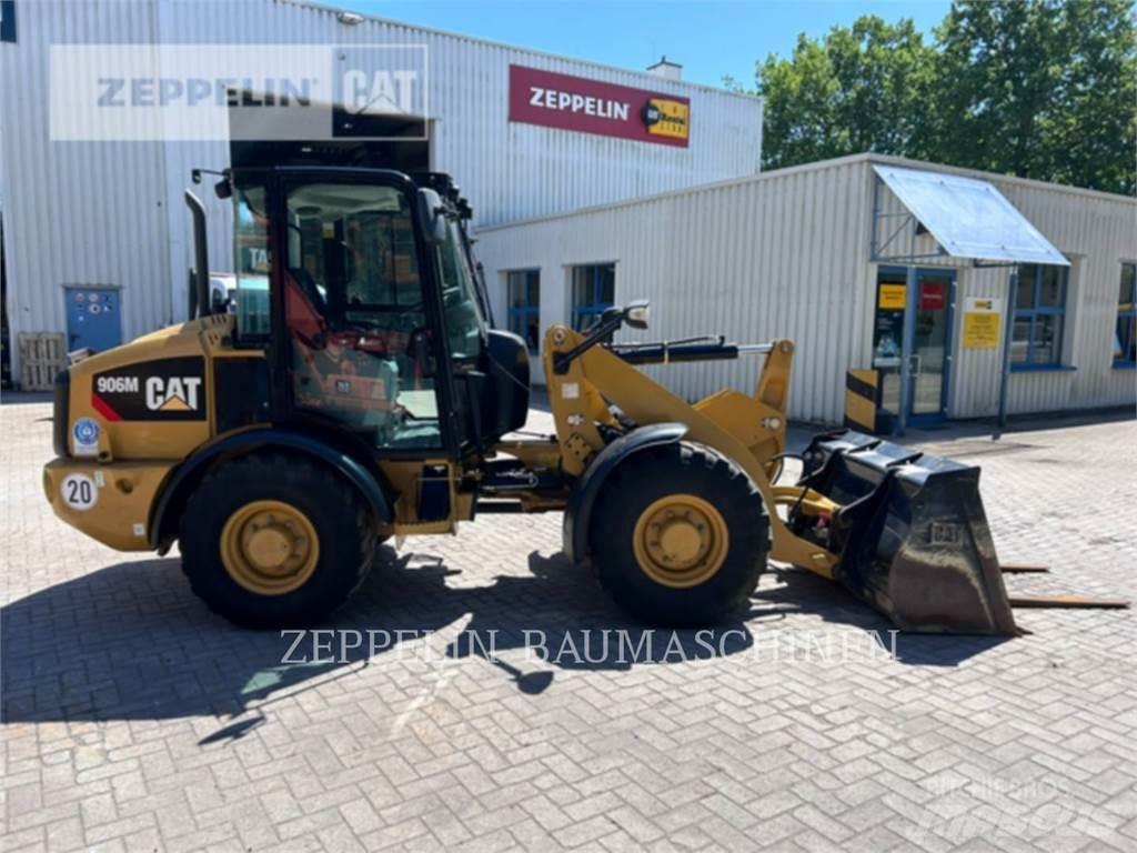 CAT 906M Radlader