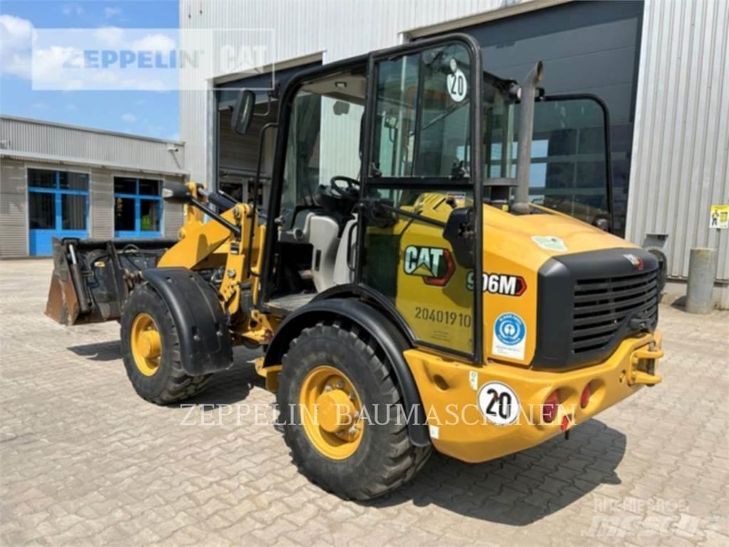 CAT 906M Radlader