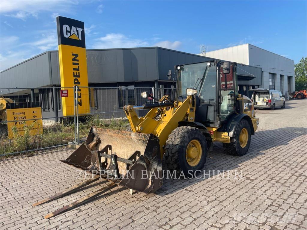 CAT 906M Radlader