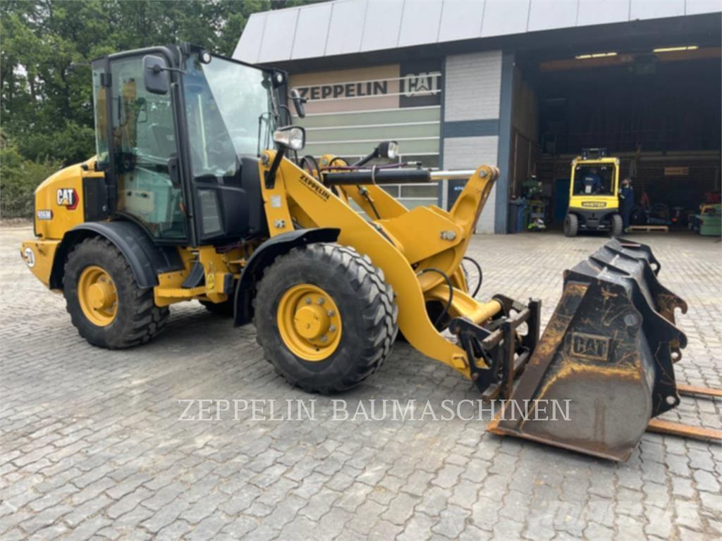 CAT 906M Radlader
