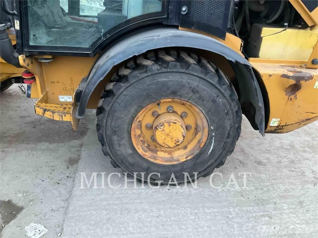 CAT 906M AR Radlader