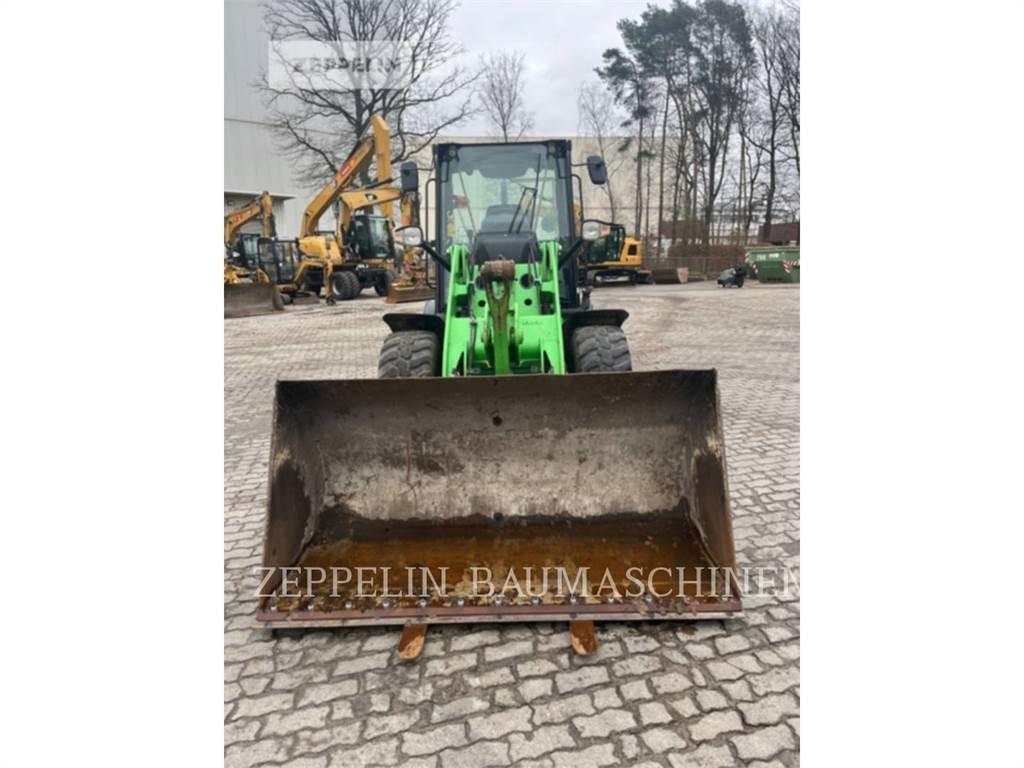 CAT 907M Radlader