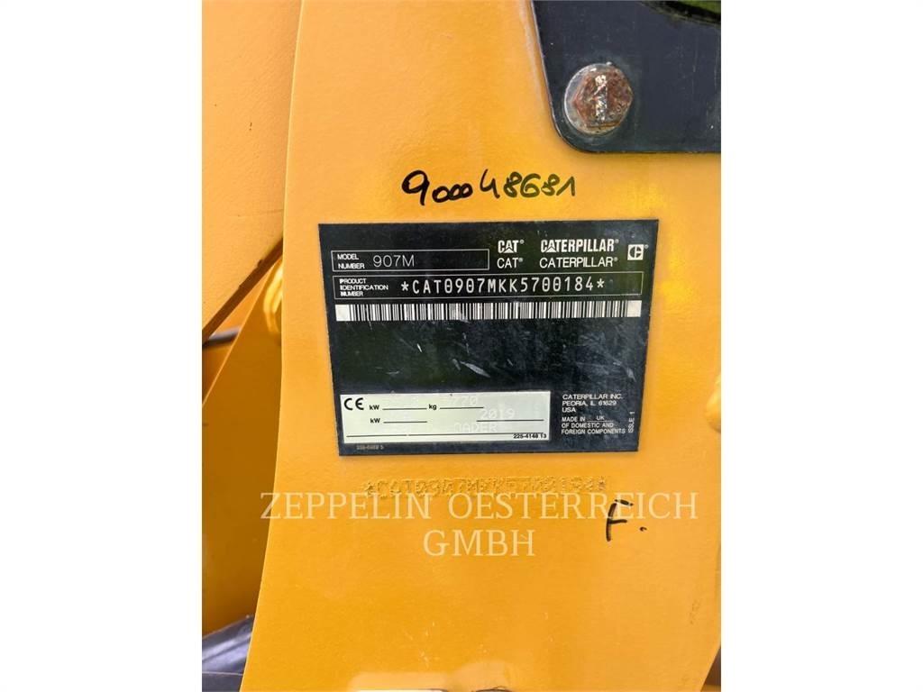 CAT 907M Radlader