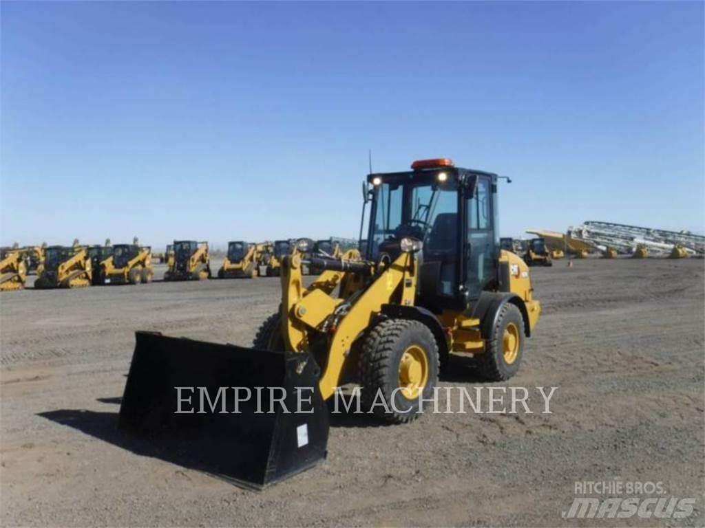 CAT 907M Radlader