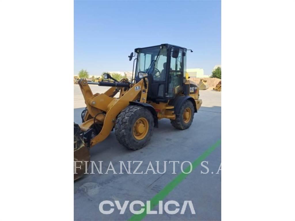 CAT 907M Radlader