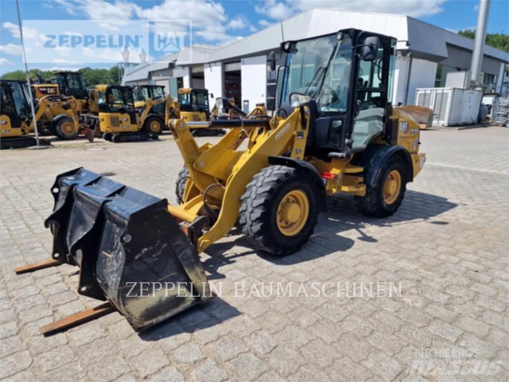 CAT 907M Radlader