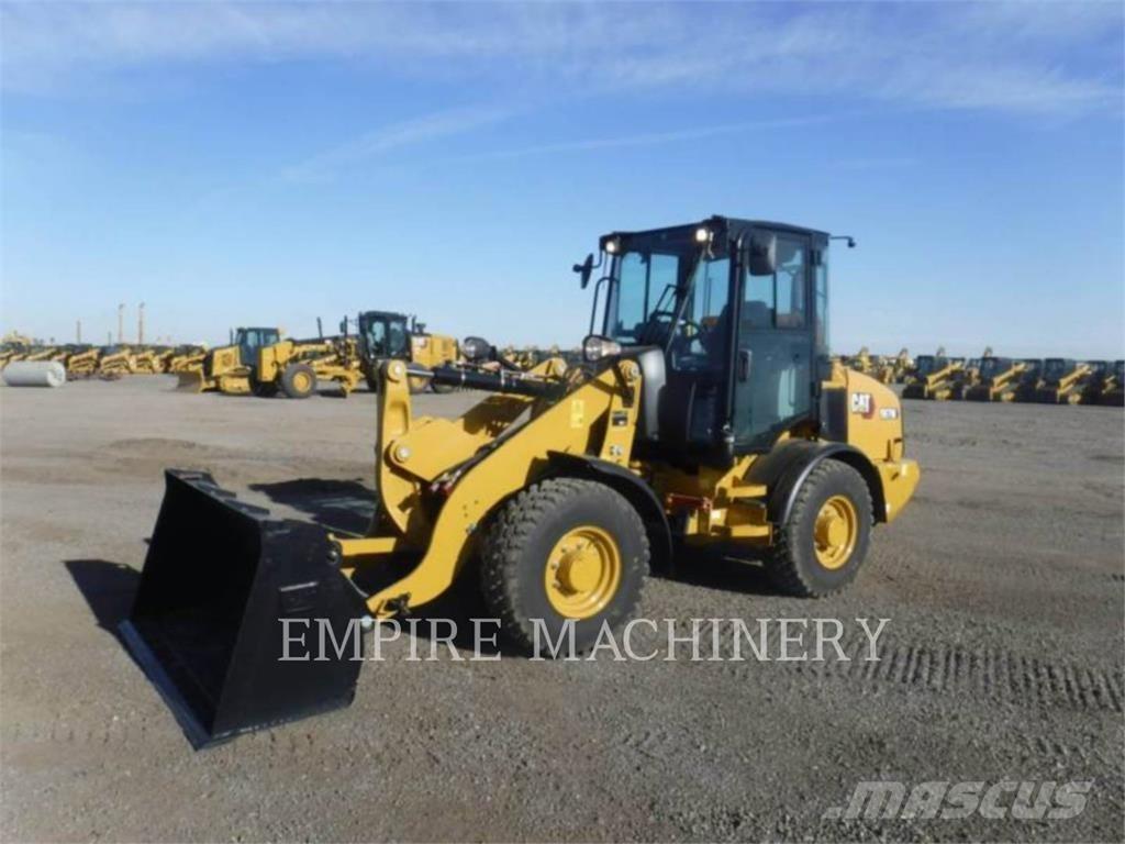 CAT 907M Radlader