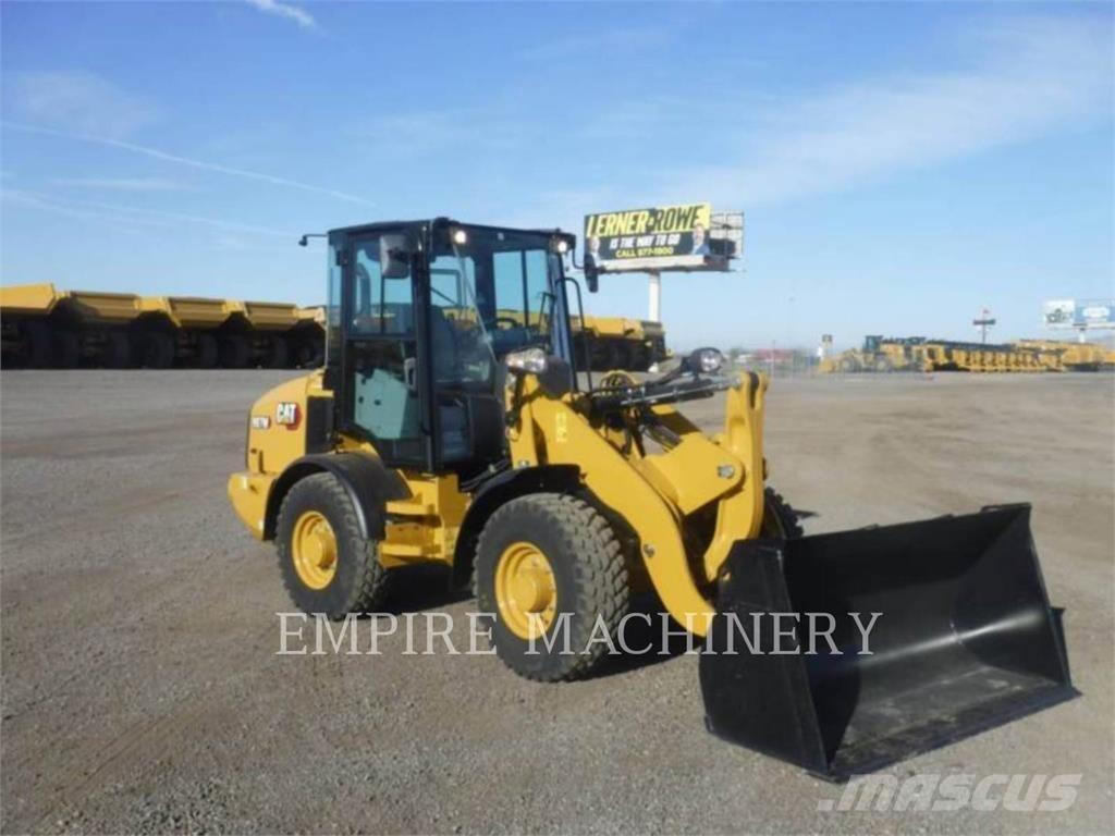 CAT 907M Radlader