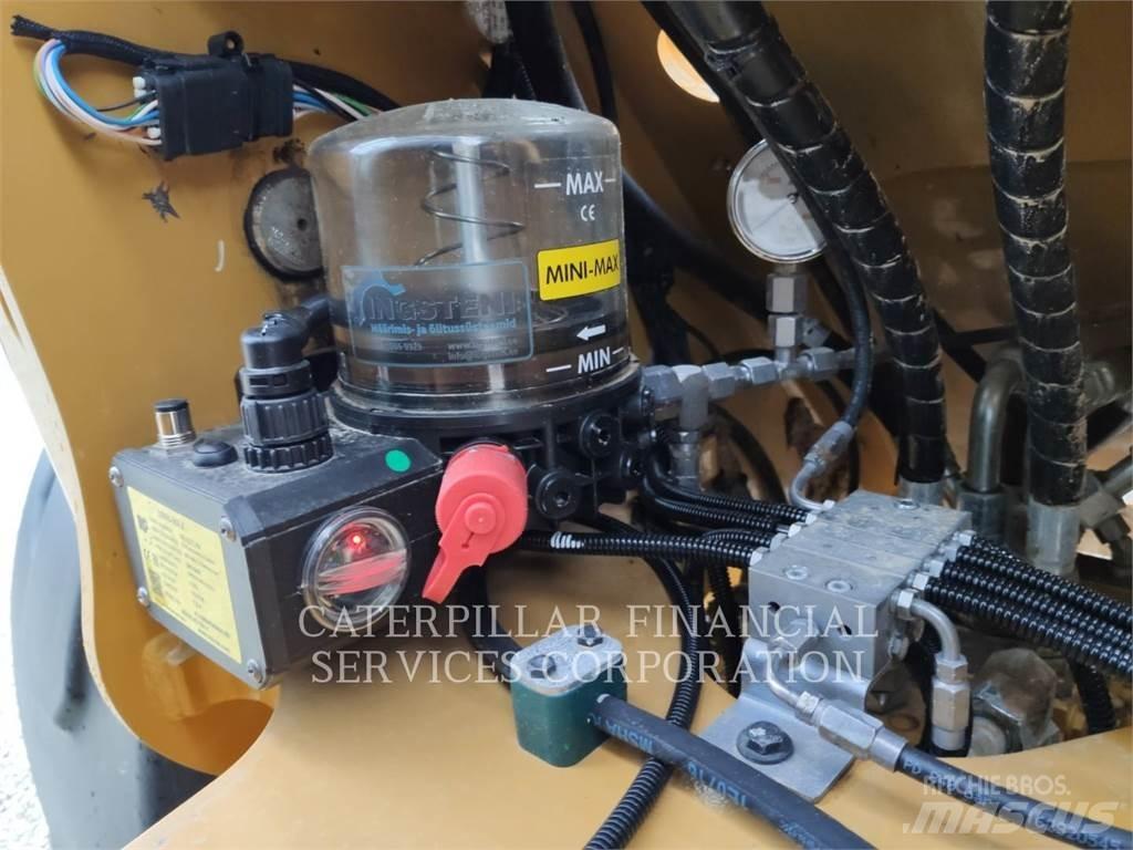 CAT 908-14 Radlader