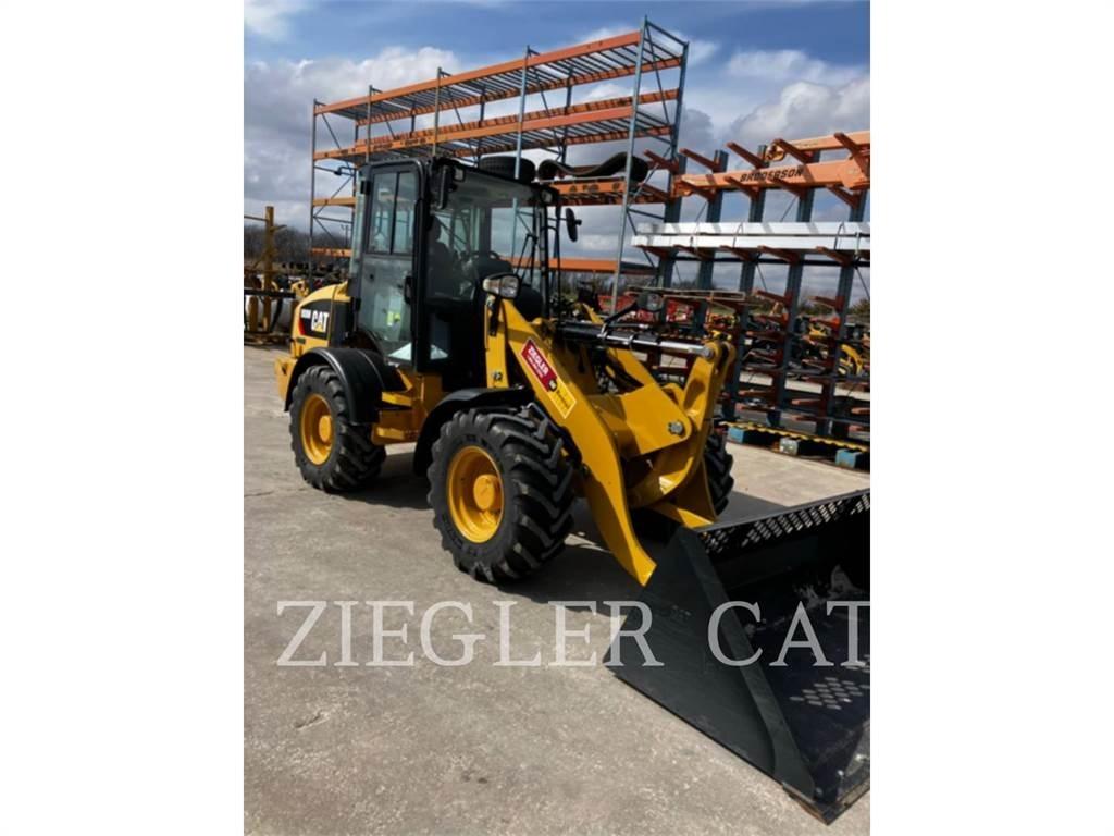 CAT 908M Radlader