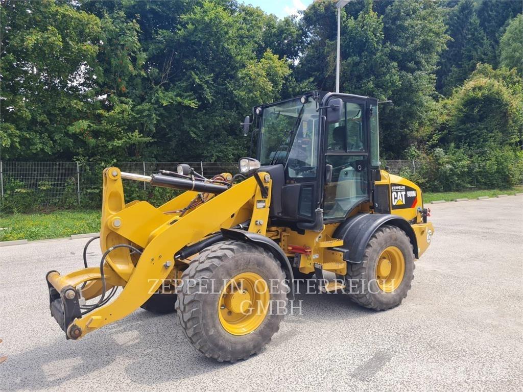 CAT 908M Radlader