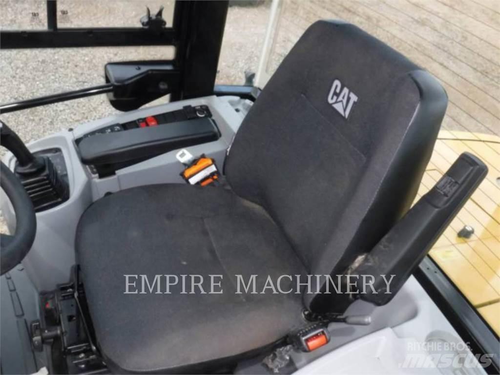CAT 910-14 Radlader