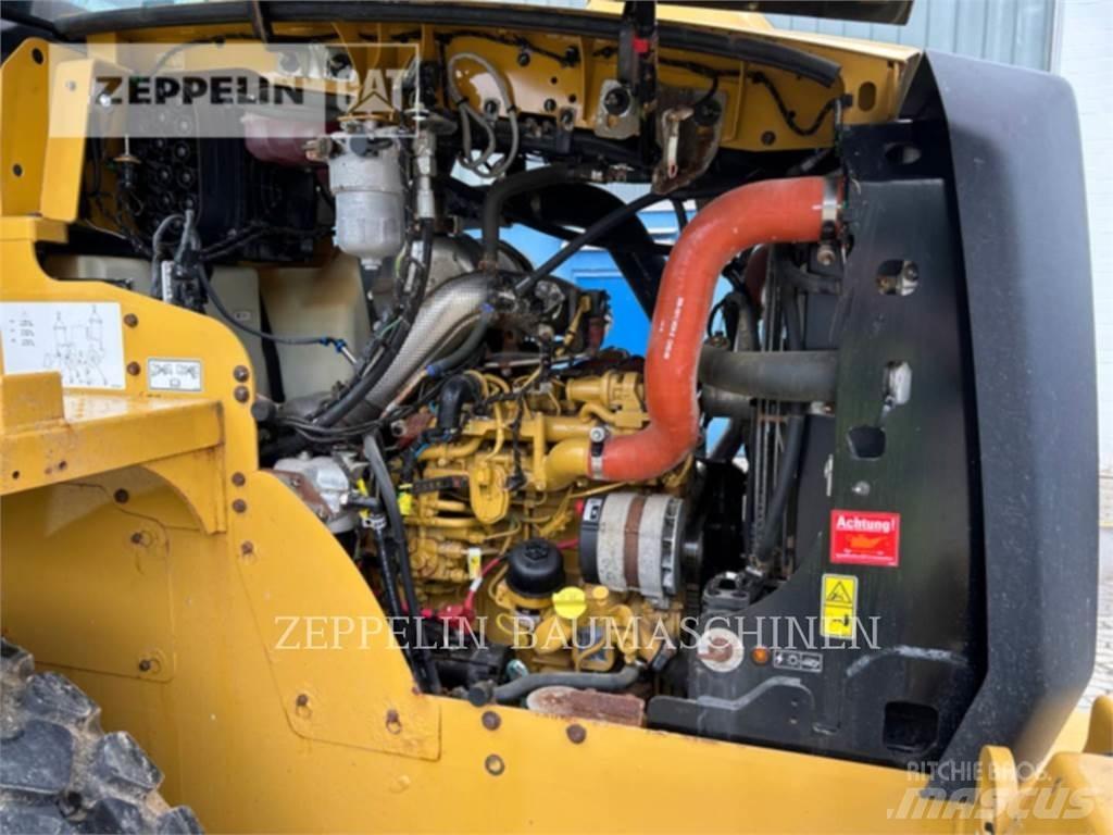 CAT 910-14A Radlader
