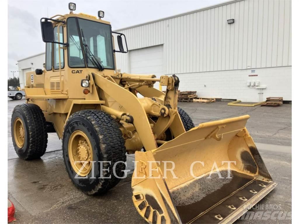 CAT 916 Radlader
