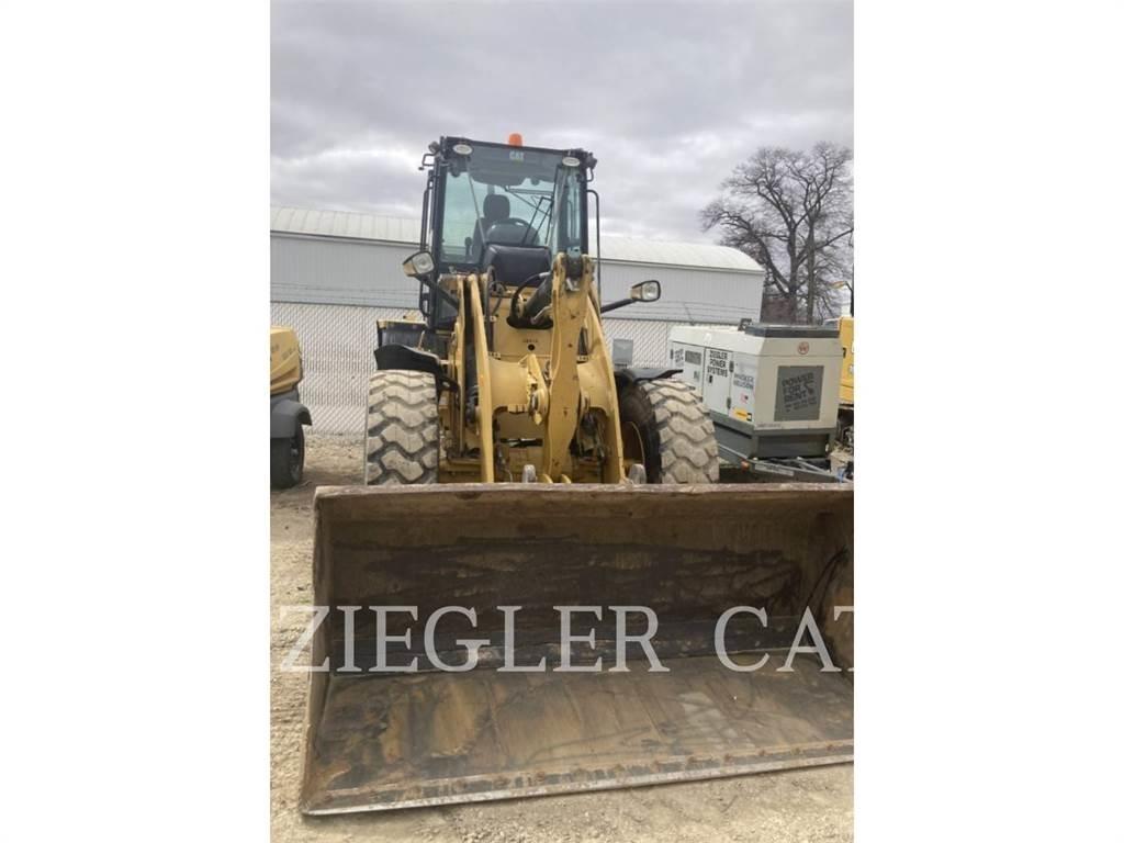 CAT 918M Radlader