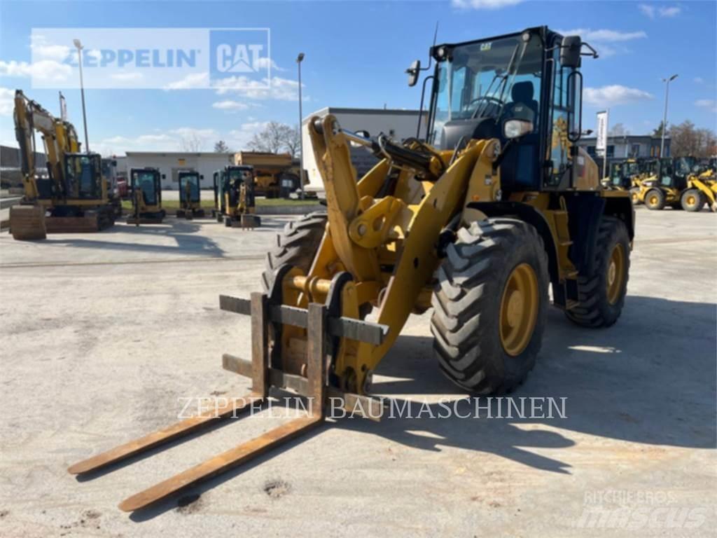 CAT 918M Radlader