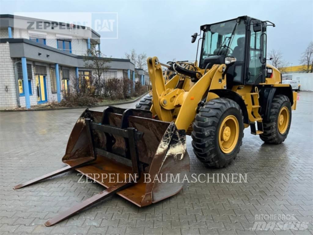 CAT 918M Radlader
