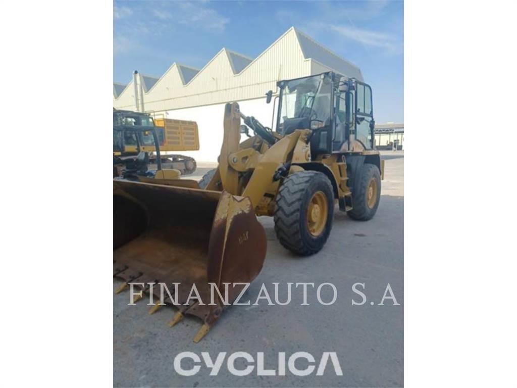 CAT 918M Radlader