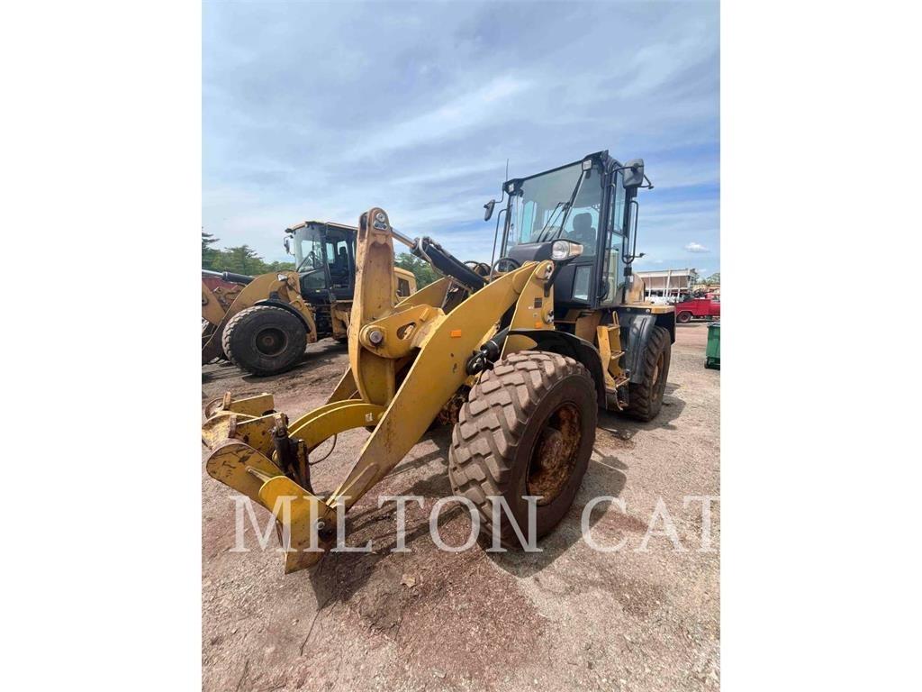 CAT 918M Radlader
