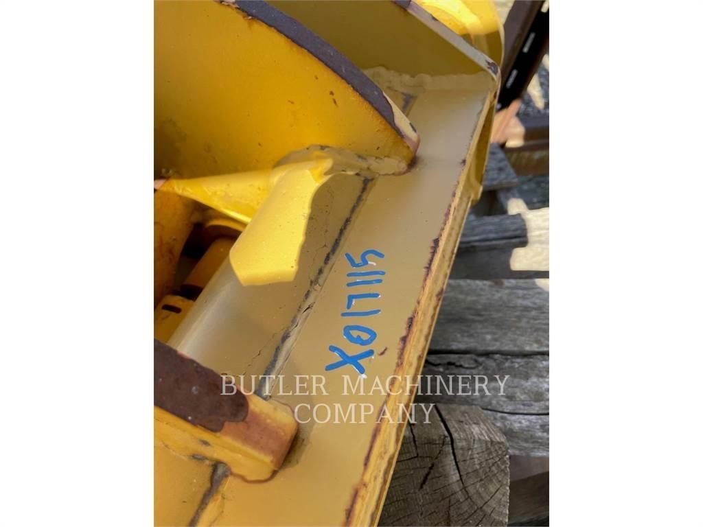 CAT 924HZ QUICK COUPLER Schnellwechsler
