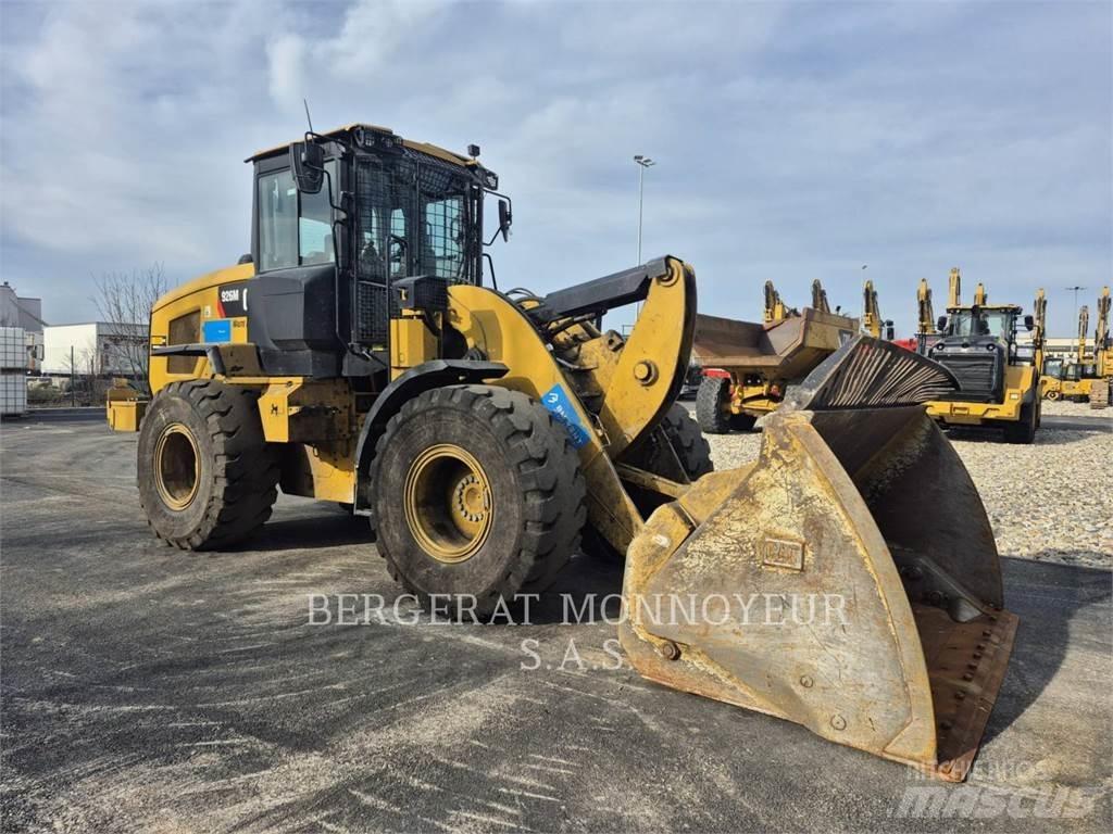 CAT 926M Radlader