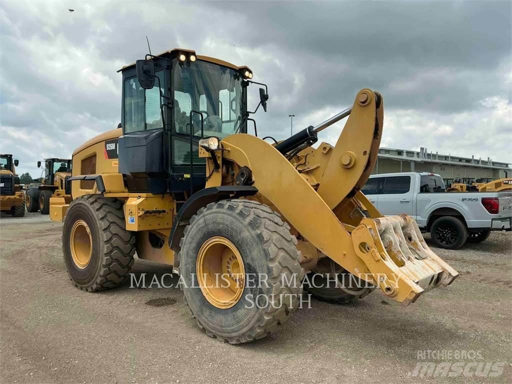 CAT 926M Radlader