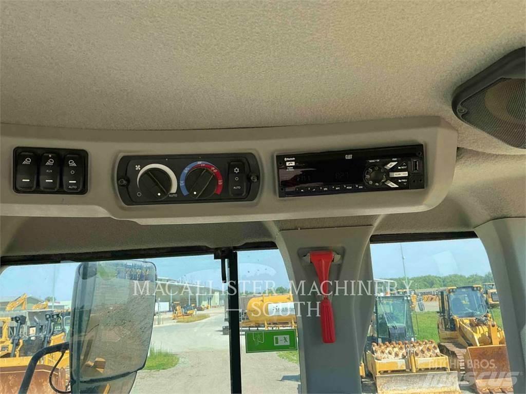 CAT 926M Radlader
