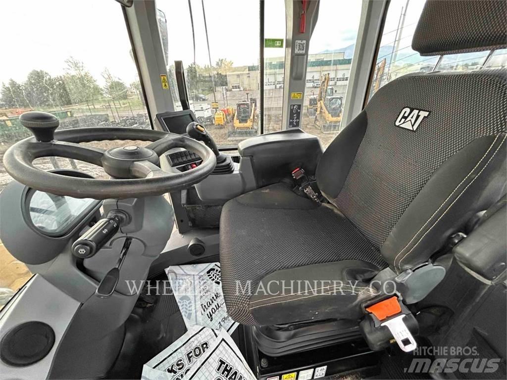 CAT 926M QC Radlader