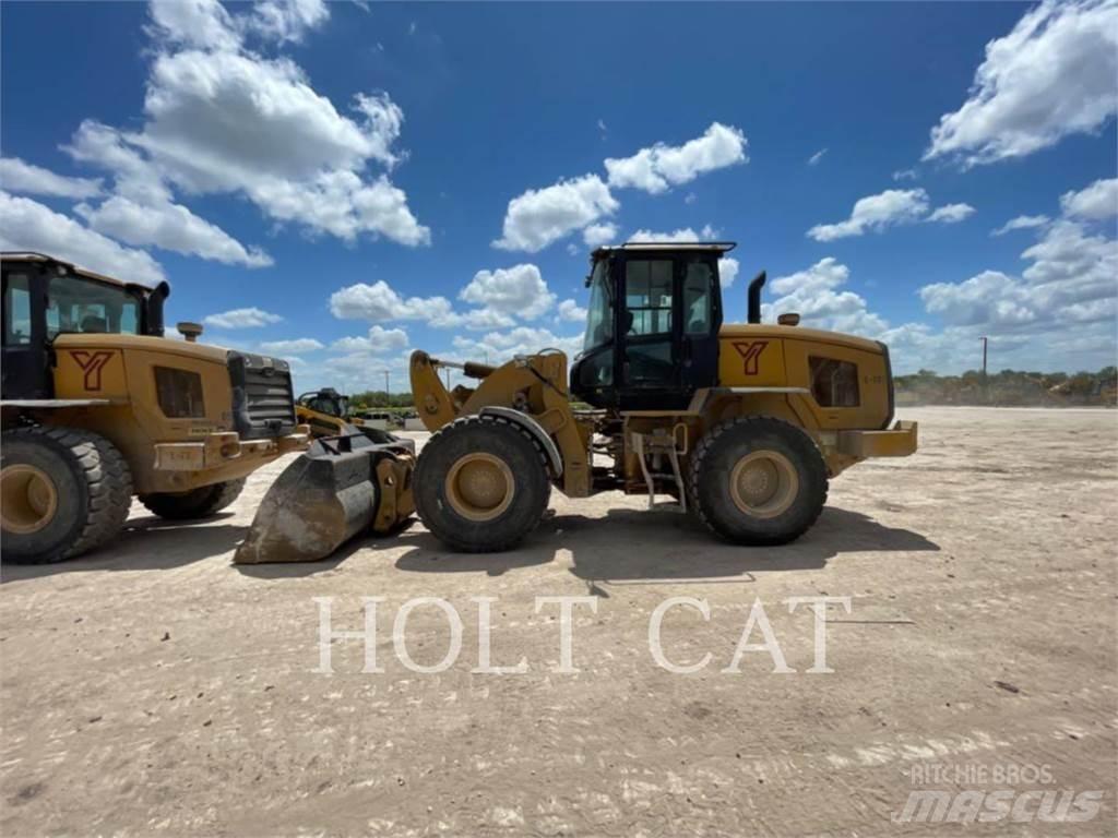 CAT 926M QC Radlader