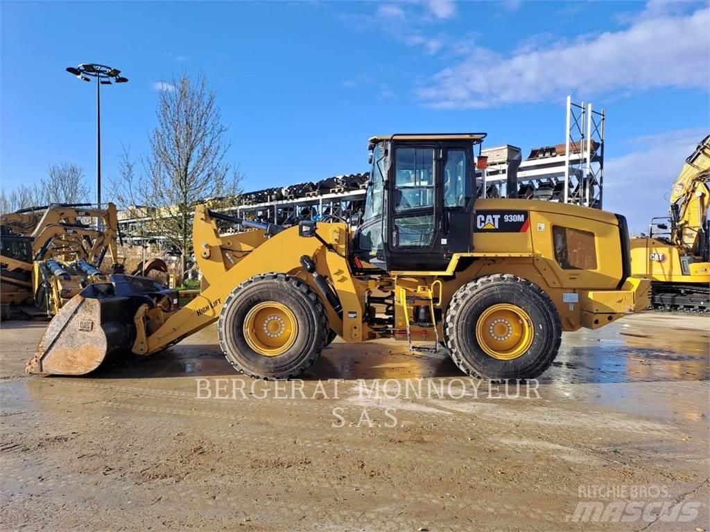 CAT 930M Radlader