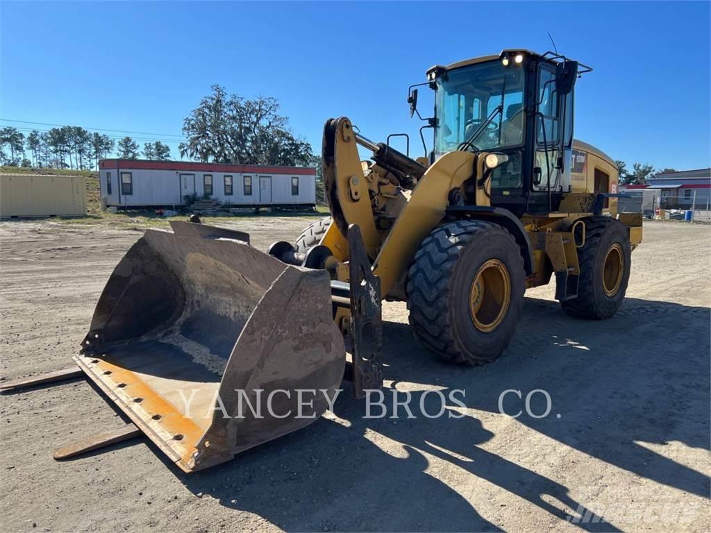 CAT 930M Radlader