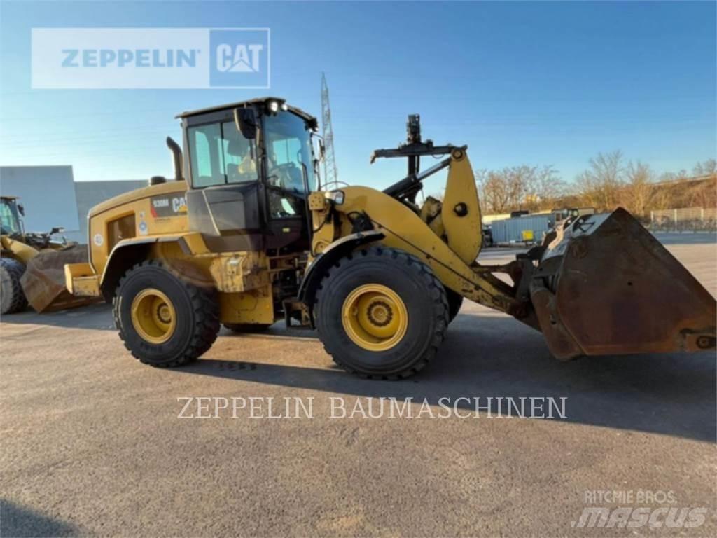 CAT 930M Radlader