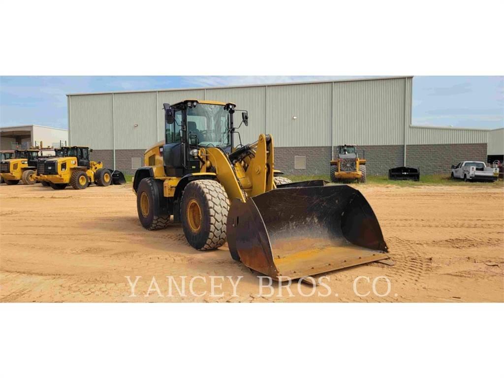 CAT 930M Radlader