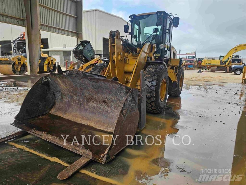 CAT 930M Radlader