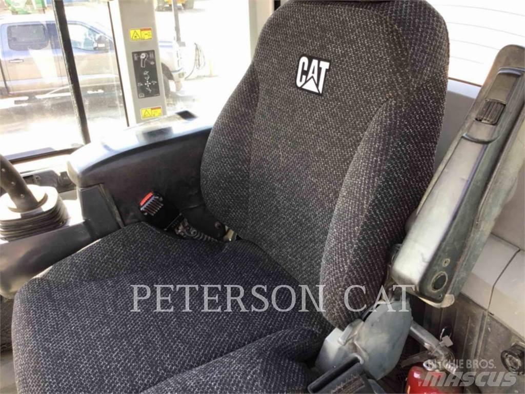 CAT 930M Radlader