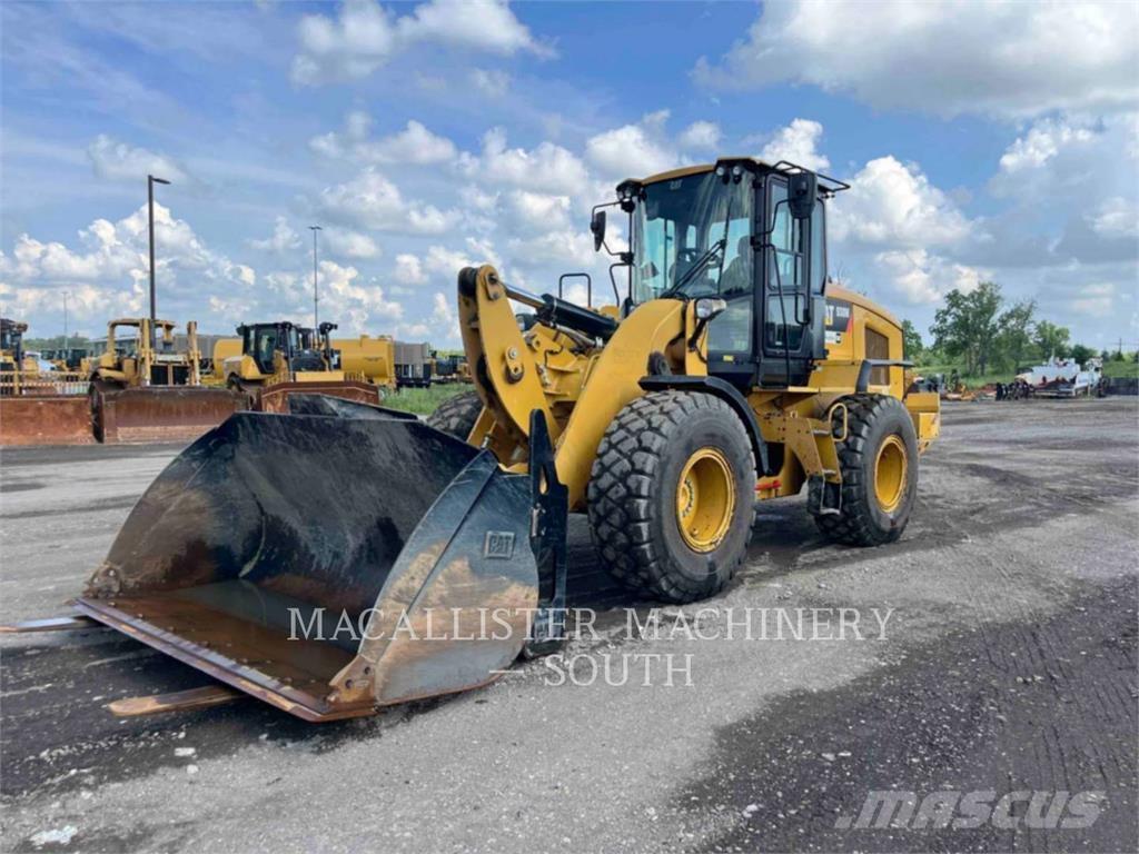 CAT 930M Radlader