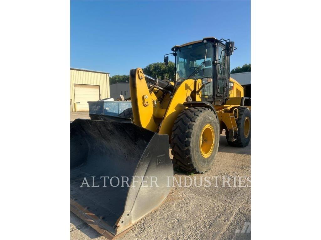 CAT 930M Radlader