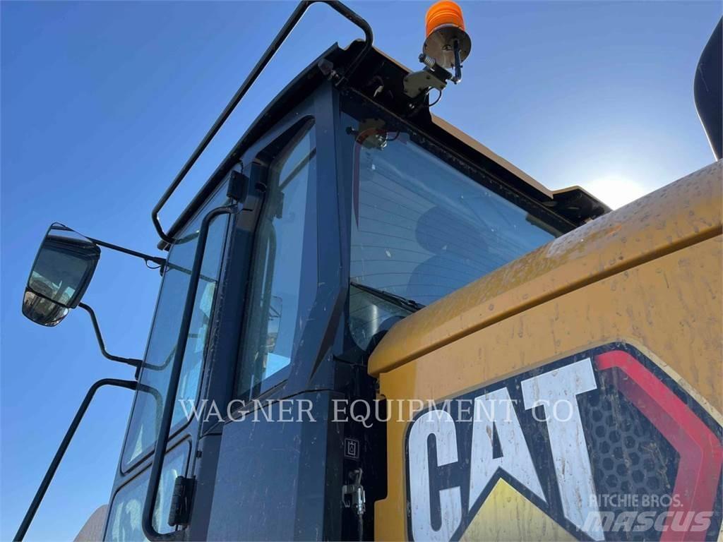 CAT 938 Radlader
