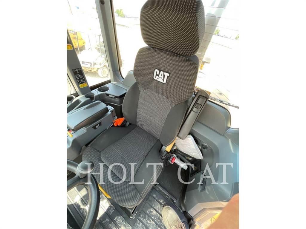 CAT 938 QC Radlader