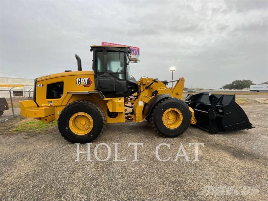 CAT 938 QC Radlader