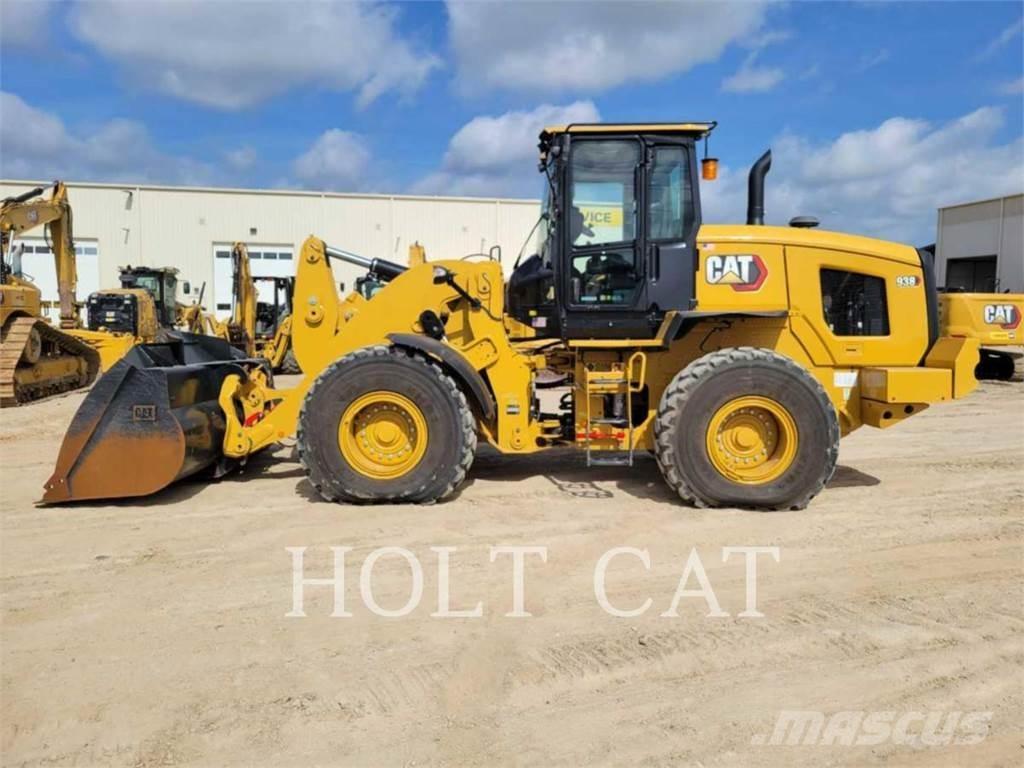 CAT 938 QC Radlader