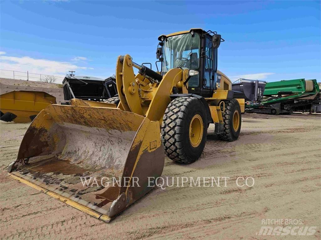 CAT 938M Radlader