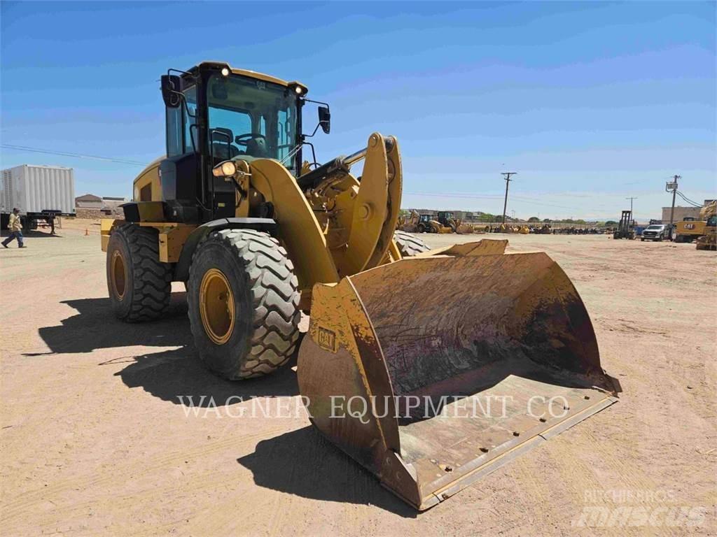 CAT 938M Radlader
