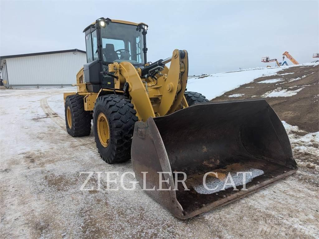 CAT 938M Radlader